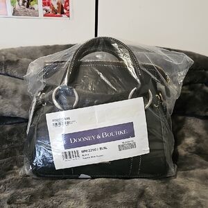 Dooney & Bourke Satchel With Pocket